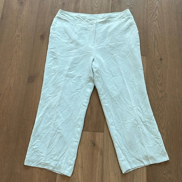 Style & Co. Light Blue Silk Straight Leg Trouser Pants
Women's Size 18 - Picture 1 of 7
